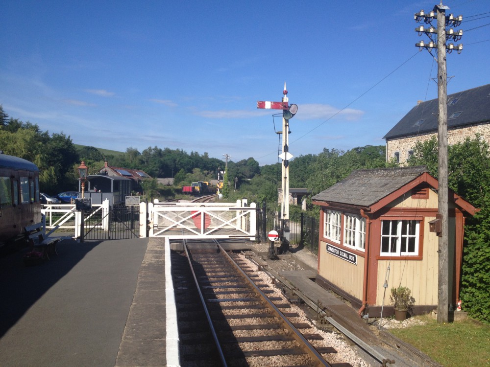 Staverton Crossing Box